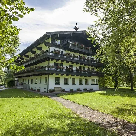 Haus Auerbach 오베라우도프