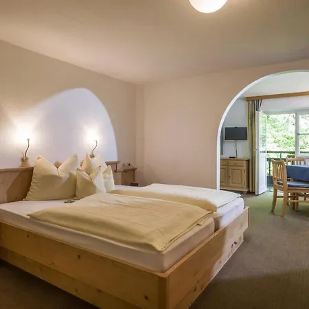 Haus Auerbach 2* 오베라우도프