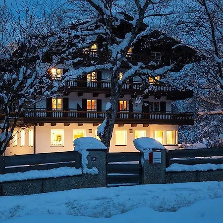 Haus Auerbach 2* 오베라우도프